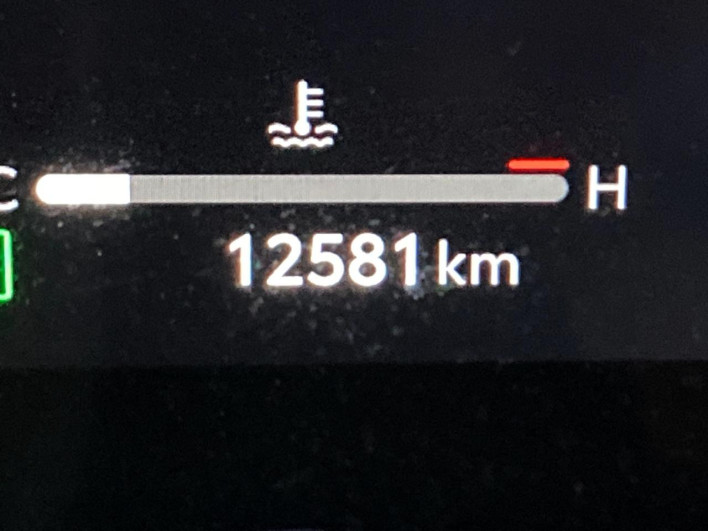 2023 Toyota Harrier Hybrid 6AA-AXUH80 (UW-69ef57d5bab5e)[2]