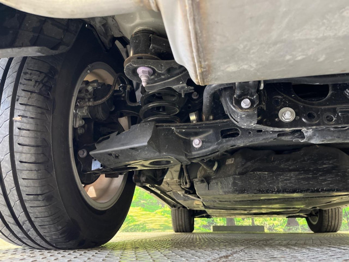 2023 Toyota Harrier Hybrid 6AA-AXUH80 (UW-69ef57d6b7fb8)[11]