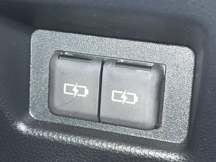 2023 Toyota Harrier Hybrid 6AA-AXUH80 (UW-69ef57d6b7fb8)[15]