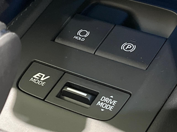 2023 Toyota Harrier Hybrid 6AA-AXUH80 (UW-69ef57d6b7fb8)[25]