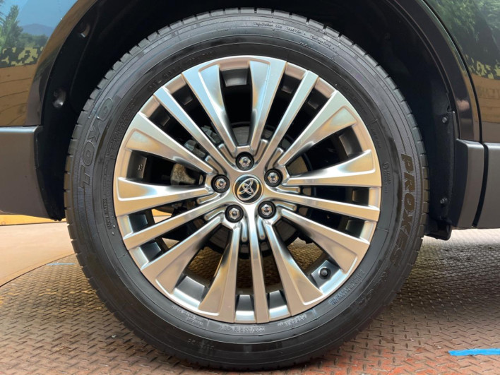 2023 Toyota Harrier Hybrid 6AA-AXUH80 (UW-69ef57d6cc96e)[7]