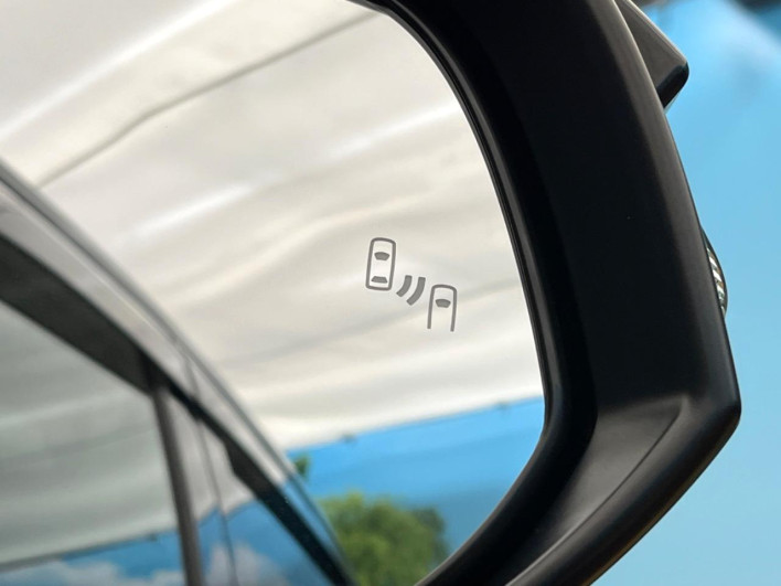 2023 Toyota Harrier Hybrid 6AA-AXUH80 (UW-69ef57d6cc96e)[11]