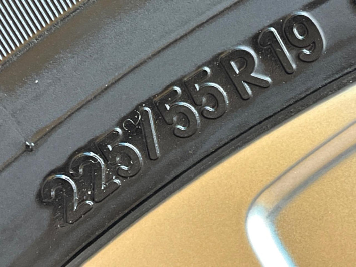 2024 Toyota Harrier Hybrid 6AA-AXUH80 (UW-69ef57d901bf6)[7]