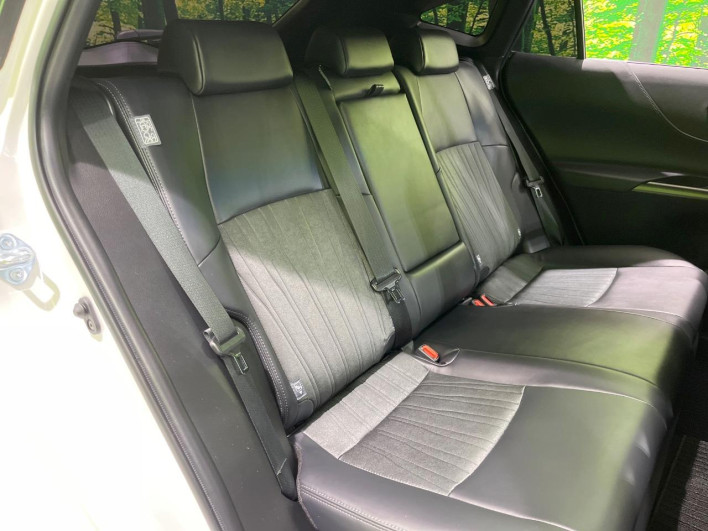 2020 Toyota Harrier Hybrid 6AA-AXUH85 (UW-69ef57d9ce316)[9]