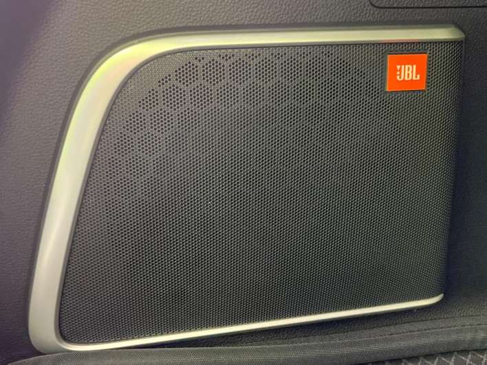 2020 Toyota Harrier Hybrid 6AA-AXUH85 (UW-69ef57d9ce316)[27]