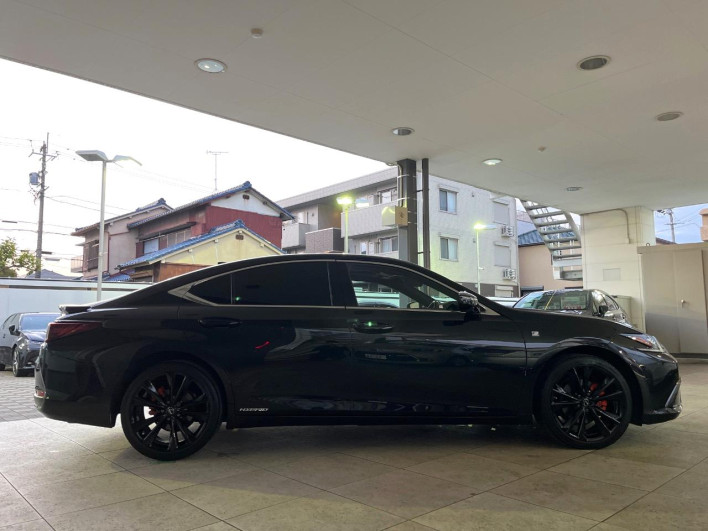 2022 Lexus ES 6AA-AXZH11 (UW-69ef57dc67f79)[24]