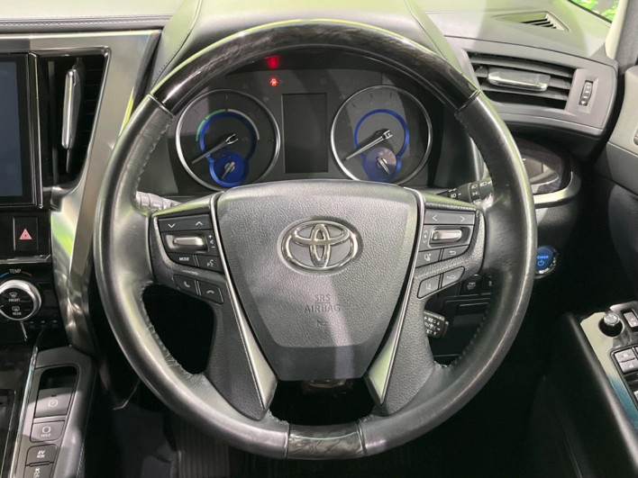 2018 Toyota Alphard Hybrid DAA-AYH30W (UW-69ef57dd51baf)[16]