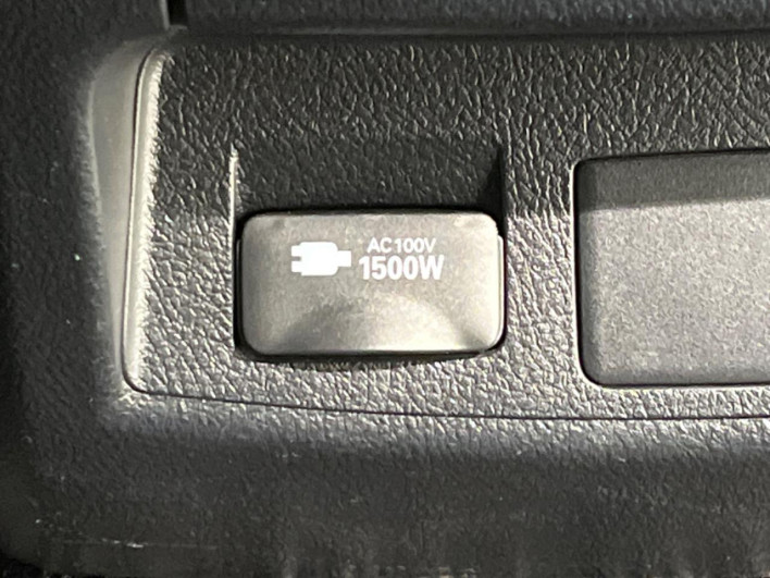 2018 Toyota Alphard Hybrid DAA-AYH30W (UW-69ef57dd51baf)[17]