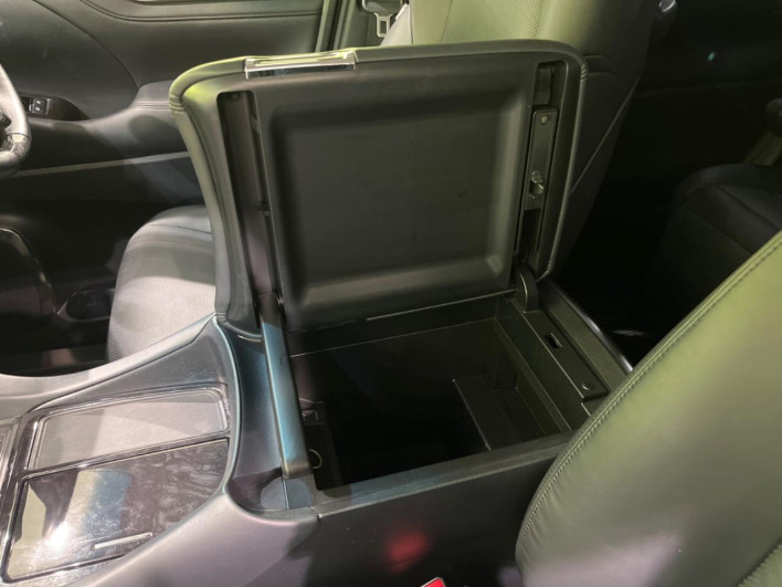 2018 Toyota Alphard Hybrid DAA-AYH30W (UW-69ef57dd51baf)[26]