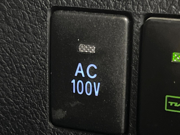 2021 Toyota Alphard Hybrid 6AA-AYH30W (UW-69ef57dd94e74)[22]