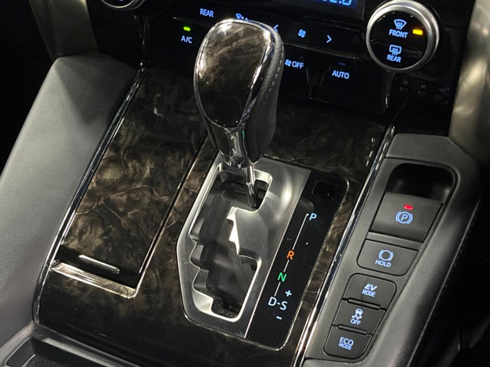 2021 Toyota Alphard Hybrid 6AA-AYH30W (UW-69ef57dd94e74)[8]