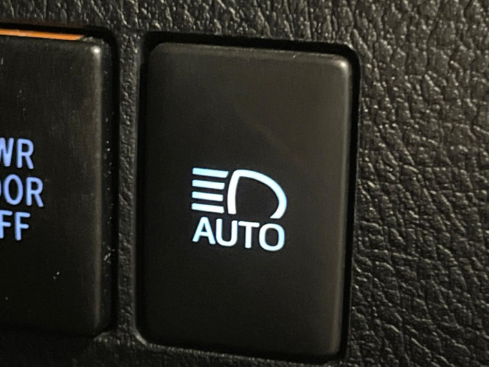 2021 Toyota Alphard Hybrid 6AA-AYH30W (UW-69ef57dd94e74)[25]