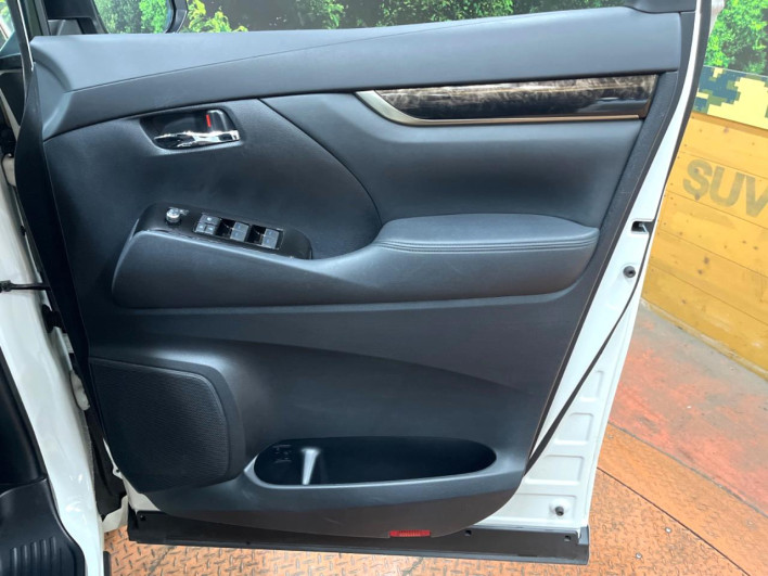 2021 Toyota Alphard Hybrid 6AA-AYH30W (UW-69ef57dd94e74)[29]