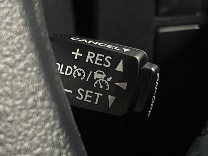 2021 Toyota Alphard Hybrid 6AA-AYH30W (UW-69ef57dd94e74)[20]