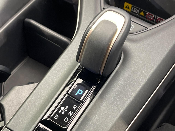 2023 Toyota Crown Crossover 6AA-AZSH35 (UW-69ef57e06e507)[22]