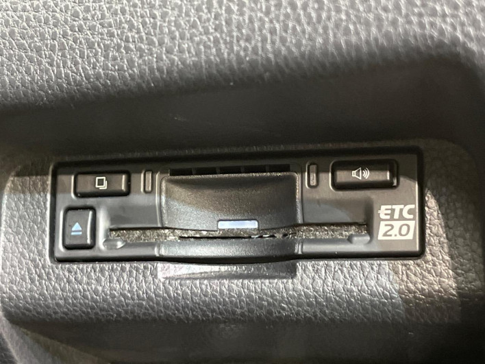 2023 Toyota Crown Crossover 6AA-AZSH35 (UW-69ef57e06e507)[10]