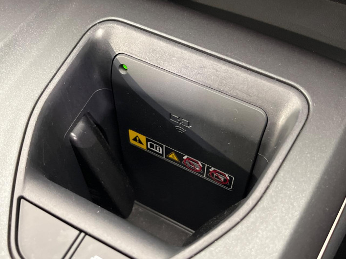 2023 Toyota Crown Crossover 6AA-AZSH35 (UW-69ef57e06e507)[20]