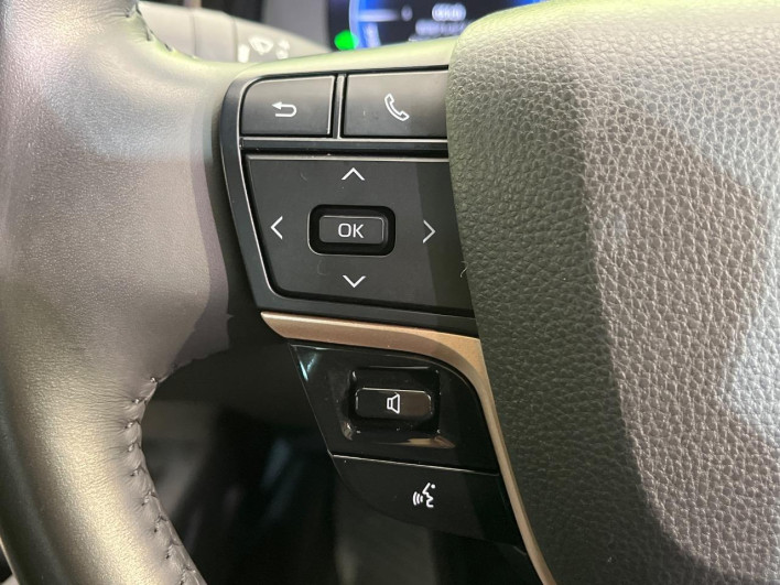 2023 Toyota Crown Crossover 6AA-AZSH35 (UW-69ef57e06e507)[15]