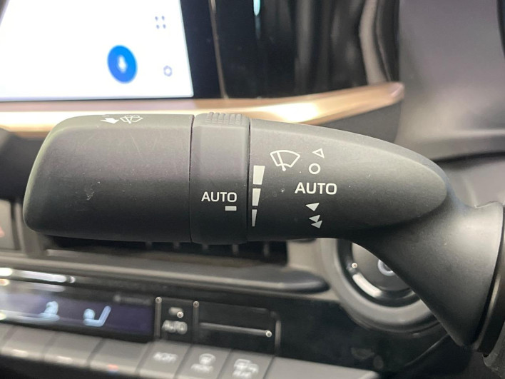 2023 Toyota Crown Crossover 6AA-AZSH35 (UW-69ef57e06e507)[13]