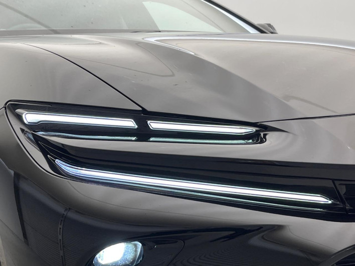 2023 Toyota Crown Sports 6AA-AZSH36W (UW-69ef57e15222a)[12]