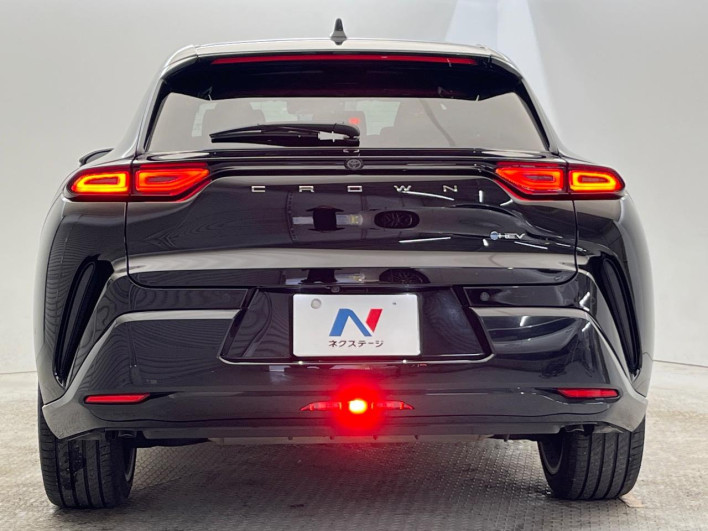 2023 Toyota Crown Sports 6AA-AZSH36W (UW-69ef57e15222a)[16]