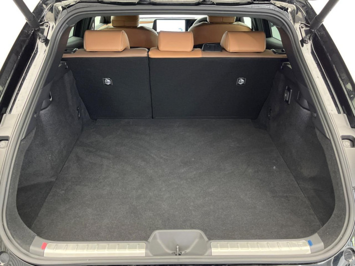 2023 Toyota Crown Sports 6AA-AZSH36W (UW-69ef57e15222a)[23]