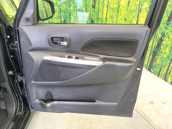 2015 Nissan DAYZ ROOX DBA-B21A (UW-69ef57e425d23)[5]