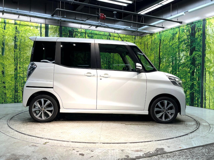 2015 Nissan DAYZ ROOX DBA-B21A (UW-69ef57e489ae5)[21]