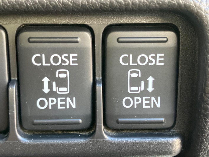 2017 Nissan DAYZ ROOX DBA-B21A (UW-69ef57e5f29af)[12]