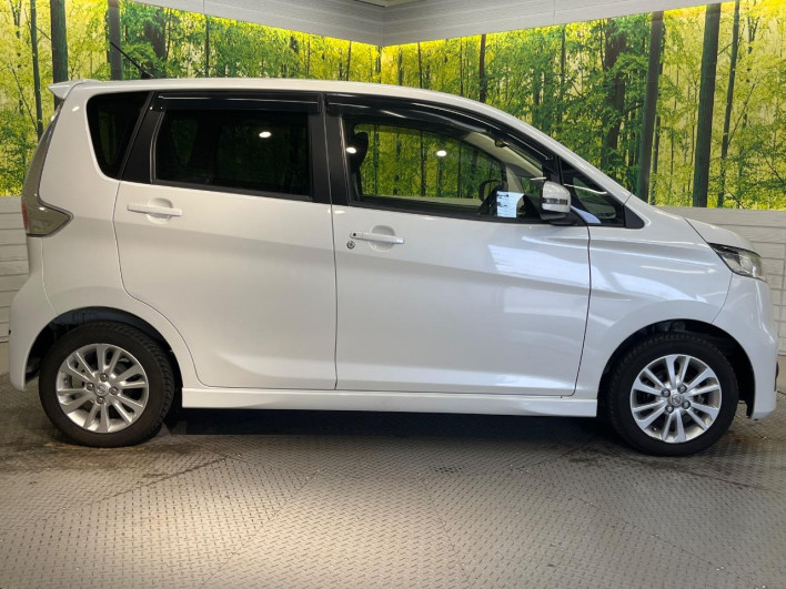 2013 Nissan Days DBA-B21W (UW-69ef57e6b2ddc)[7]