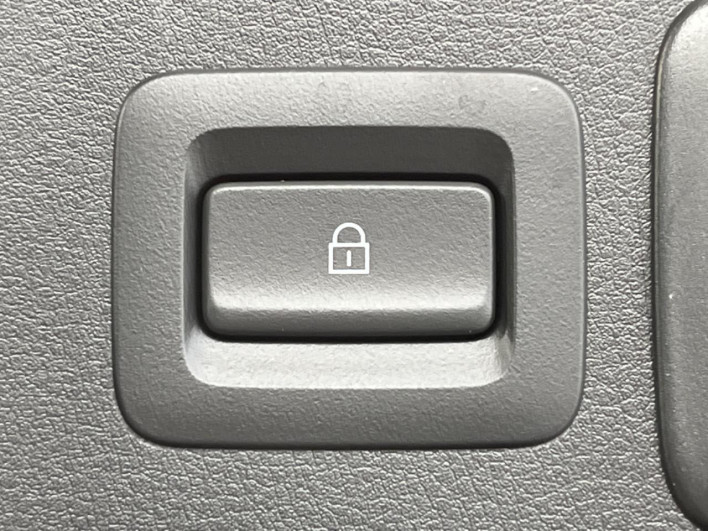 2019 Mazda Mazda 3 Fastback 5BA-BPFP (UW-69ef57f4f302c)[24]