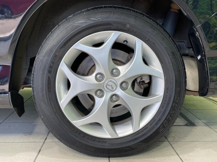 2010 Mazda Biante DBA-CCEFW (UW-69ef57f6da64e)[11]