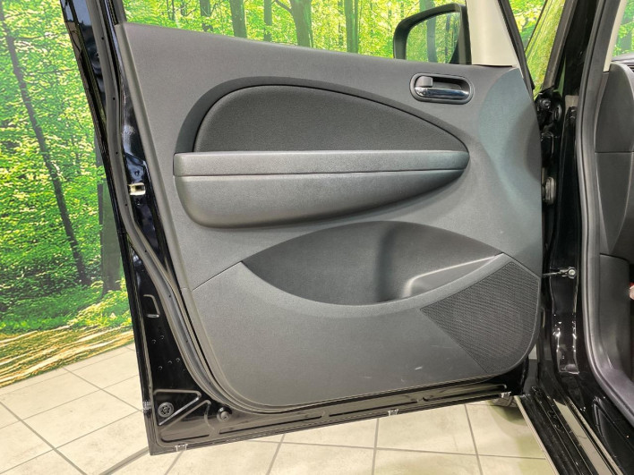 2010 Mazda Biante DBA-CCEFW (UW-69ef57f6da64e)[22]