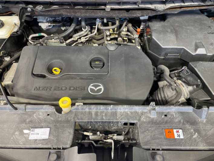 2010 Mazda Biante DBA-CCEFW (UW-69ef57f6da64e)[4]