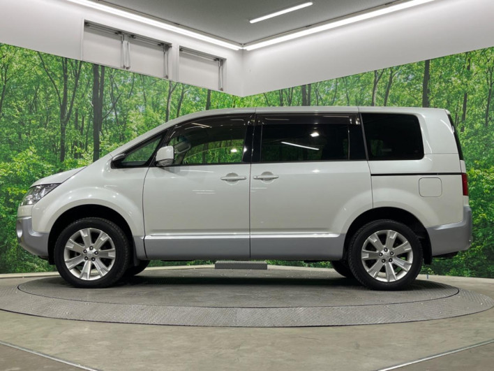 2016 Mitsubishi Delica D:5 LDA-CV1W (UW-69ef57f76d07c)[24]