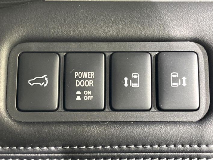 2019 Mitsubishi Delica D:5 3DA-CV1W (UW-69ef57f826631)[14]