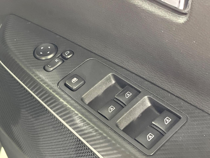 2019 Mitsubishi Delica D:5 3DA-CV1W (UW-69ef57f826631)[9]