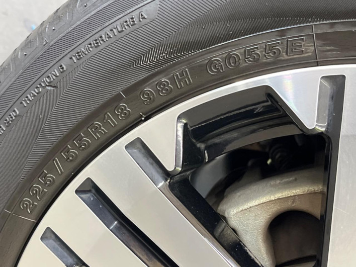 2020 Mitsubishi Delica D:5 3DA-CV1W (UW-69ef57f8c10e8)[4]