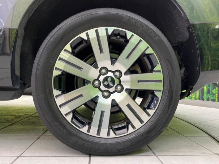 2020 Mitsubishi Delica D:5 3DA-CV1W (UW-69ef57f8c10e8)[8]