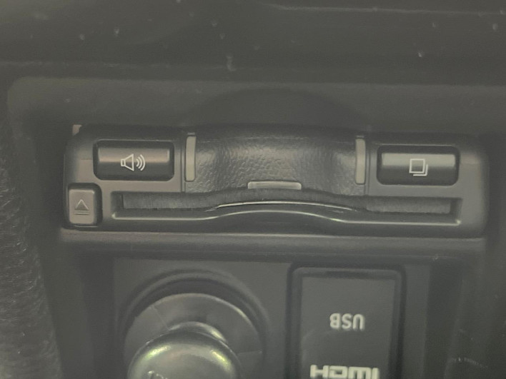 2022 Mitsubishi Delica D:5 3DA-CV1W (UW-69ef57f9331e8)[29]