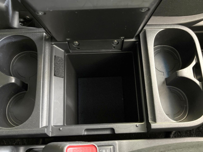 2022 Mitsubishi Delica D:5 3DA-CV1W (UW-69ef57f9331e8)[27]