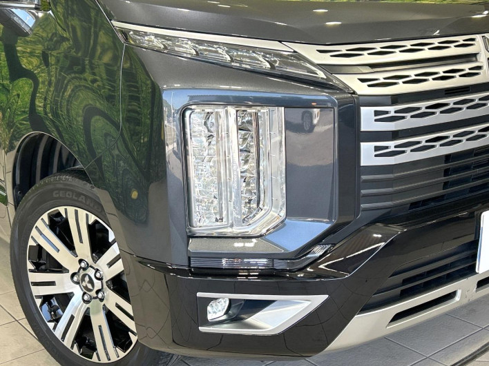 2024 Mitsubishi Delica D:5 3DA-CV1W (UW-69ef57fa28691)[12]