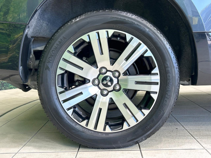 2024 Mitsubishi Delica D:5 3DA-CV1W (UW-69ef57fa28691)[16]