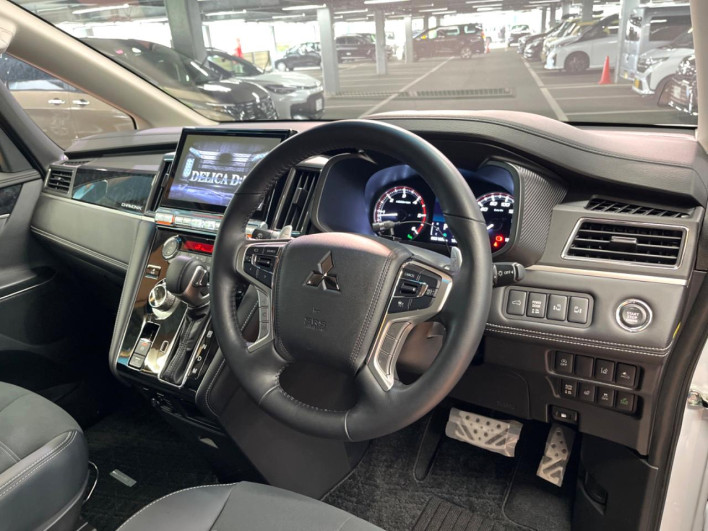 2025 Mitsubishi Delica D:5 3DA-CV1W (UW-69ef57fae315e)[5]