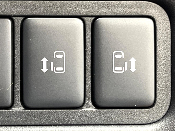 2025 Mitsubishi Delica D:5 3DA-CV1W (UW-69ef57fae315e)[27]