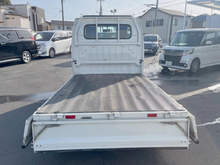 2006 Suzuki Carry Truck EBD-DA63T (UW-69ef57fe80ff3)[22]