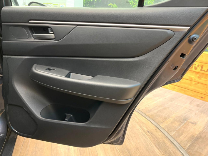 2024 Honda WR-V 5BA-DG5 (UW-69ef57ff5b1d8)[19]