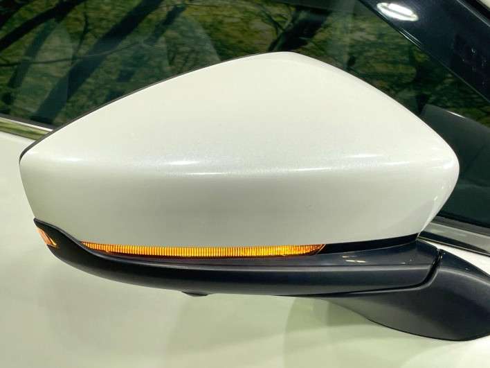 2019 Mazda CX-30 3AA-DMFP (UW-69ef58031db70)[13]