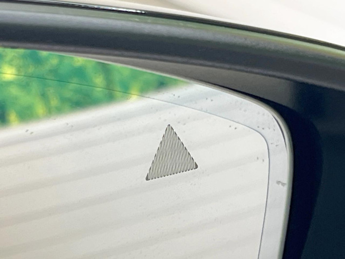 2023 Mazda MX-30 5AA-DREJ3P (UW-69ef5803bef34)[27]