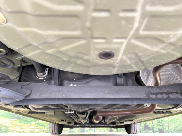 2018 Nissan Note DBA-E12 (UW-69ef5804a88a9)[21]